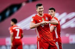 开云体育APP下载-那不勒斯客场逼平，稳守前四席位的简单介绍