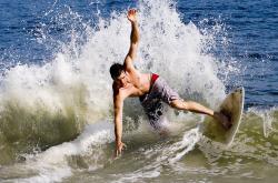 开云体育下载-从上海滩到F1赛道，当强压成为主宰—论上海队的战术纪律与西亚卡姆的冠军接管时刻