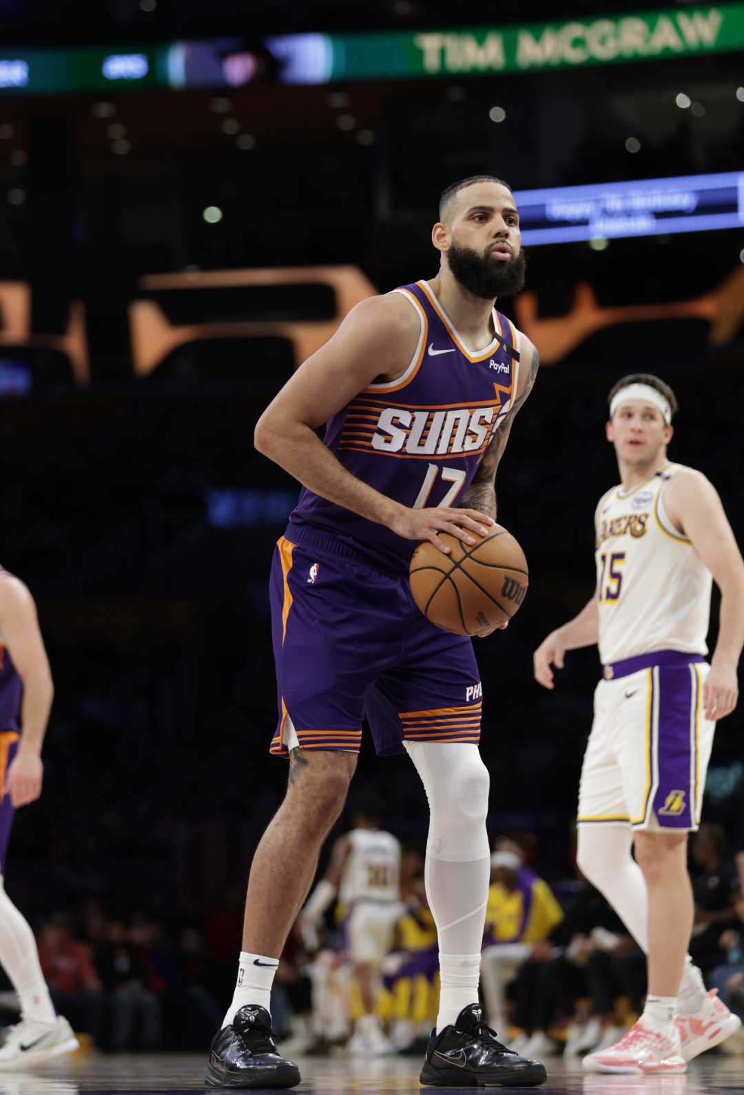 关于尼日利亚男篮完胜湖人，布拉德利绝境逆转的信息