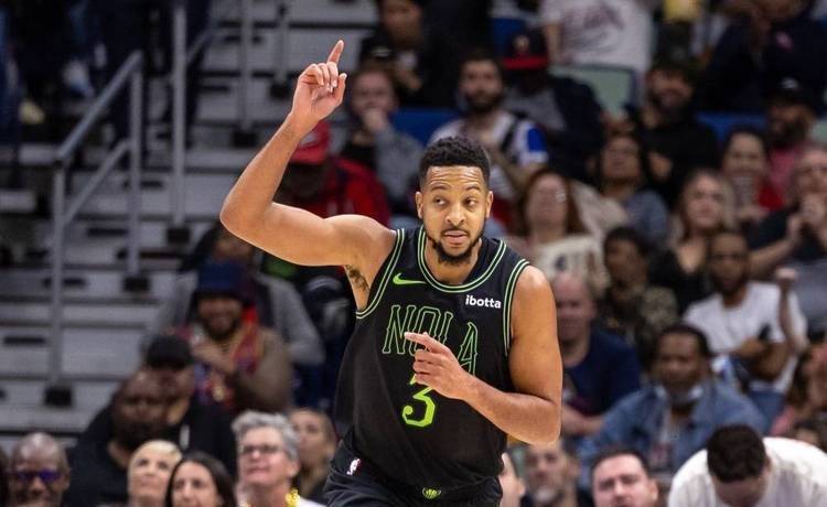 凯尔特人翻盘76人，麦科勒姆惊艳四座的简单介绍