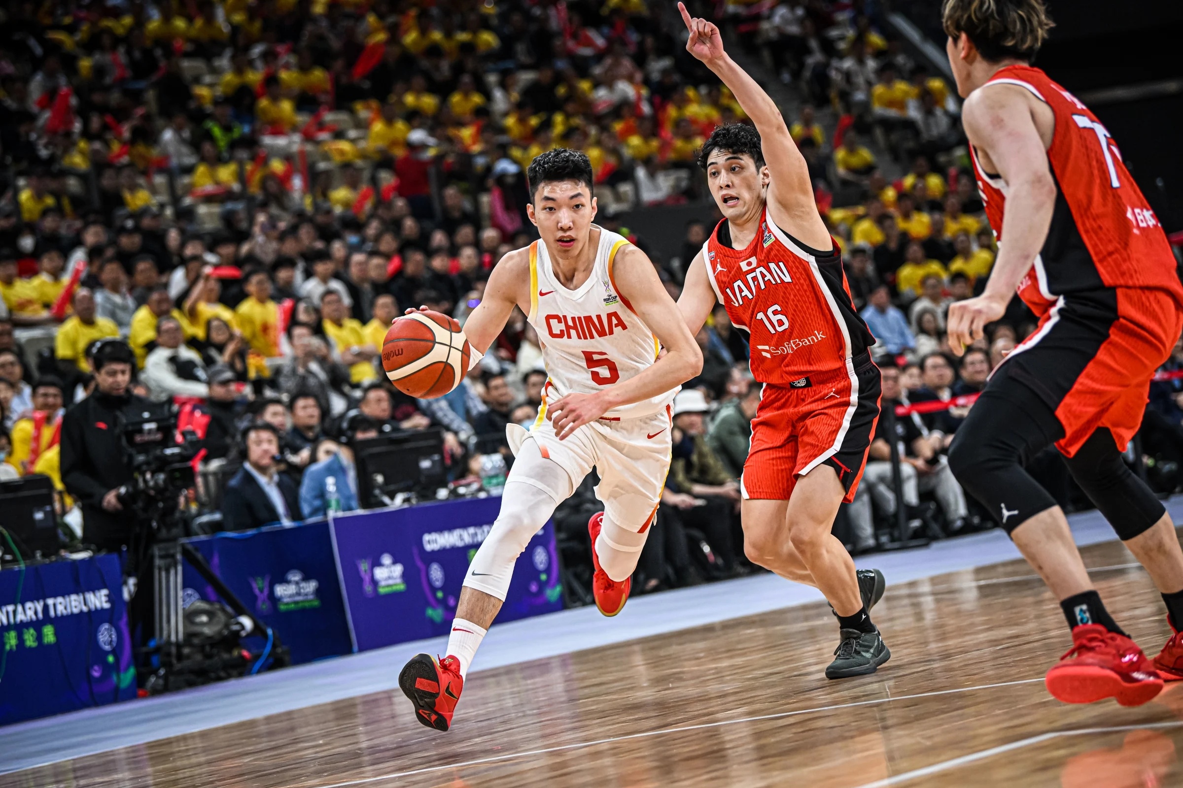 关于亚洲强队以绝佳表现晋级,备战冠军赛的信息 关于亚洲强队以绝佳表现晋级,备战冠军赛的信息