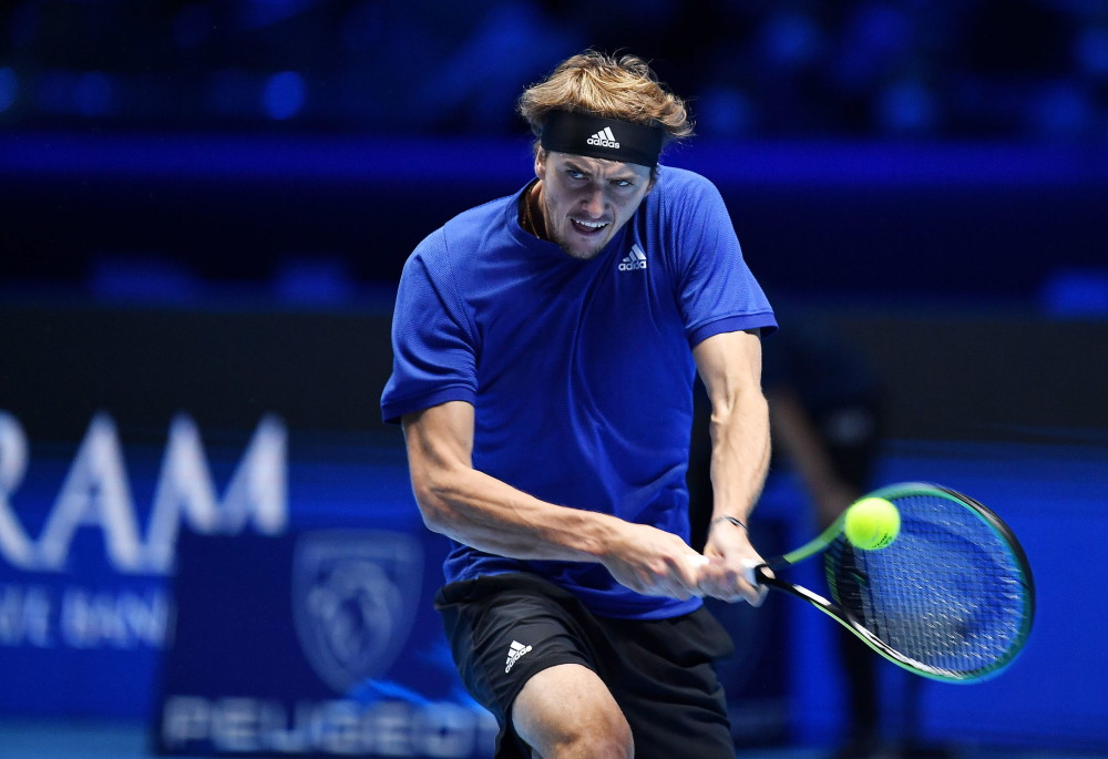 包含世界网球队强势日本网球队，梅德韦杰夫关键制胜的词条