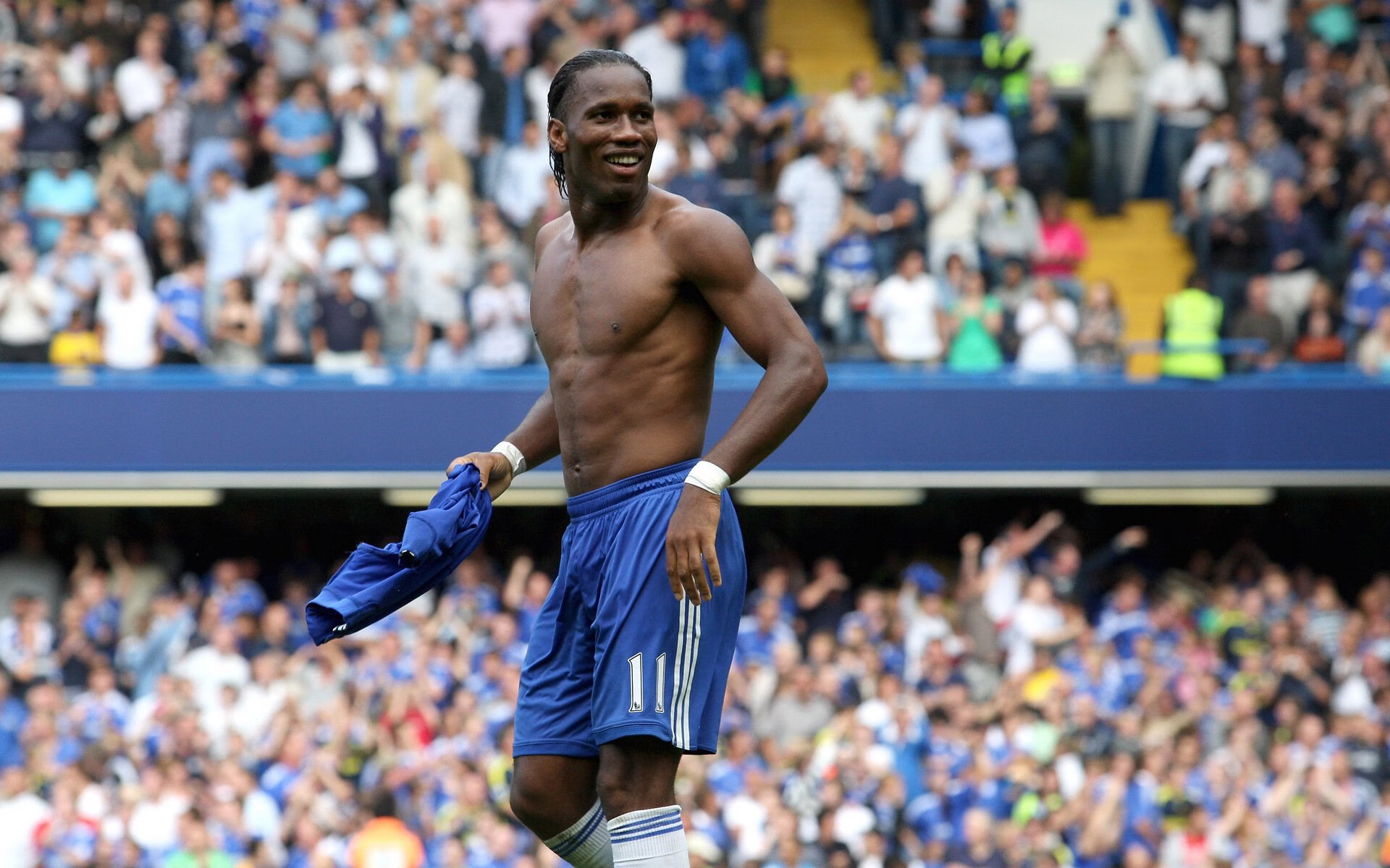 布鲁诺一锤定音,德国战车涉险过关—战术纪律与关键时刻的个人英雄主义